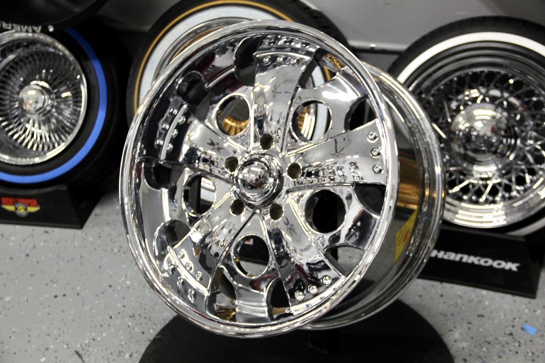 New Set (4) 20" Bazo B-1 Chrome 5x135mm Ford Wheels fit F-150 & Expedition Lincoln Navigator Select Years - Image 2
