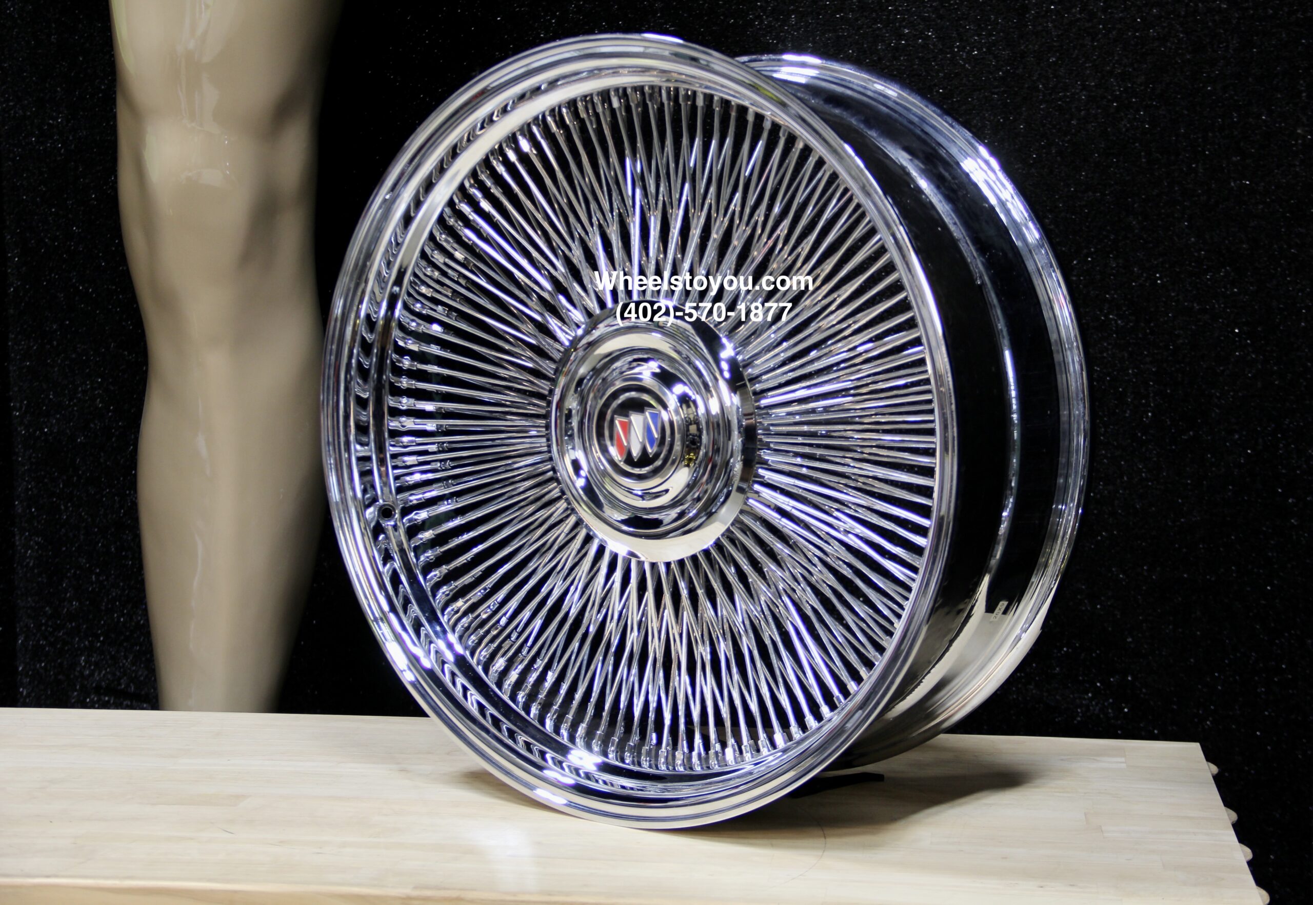 New Set (4) 26" Buick Chrome 200 Spoke Direct Bolt Wire Wheels With Floating Buick Caps