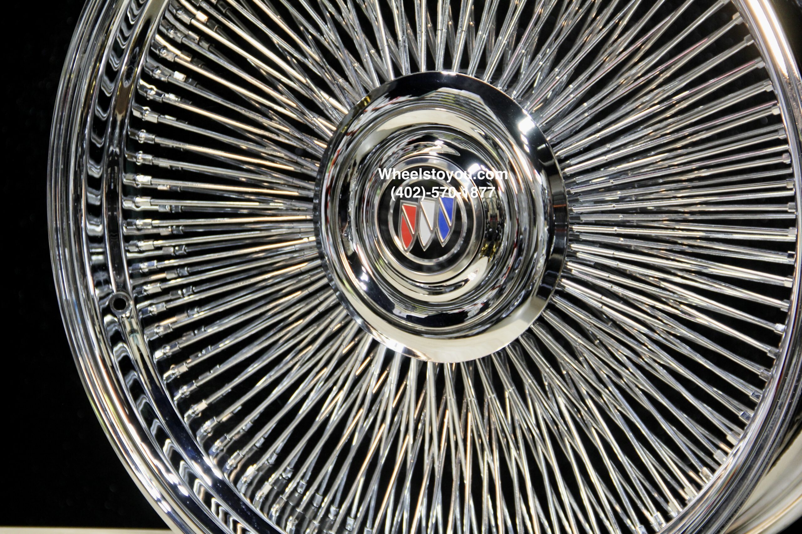 New Set (4) 26" Buick Chrome 200 Spoke Direct Bolt Wire Wheels With Floating Buick Caps - Image 6